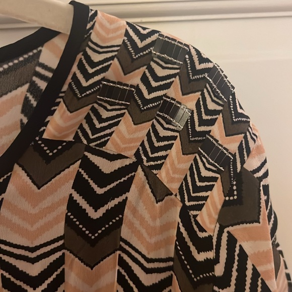 Velvet by Graham & Spencer beautiful patterned dress! - Picture 3 of 5